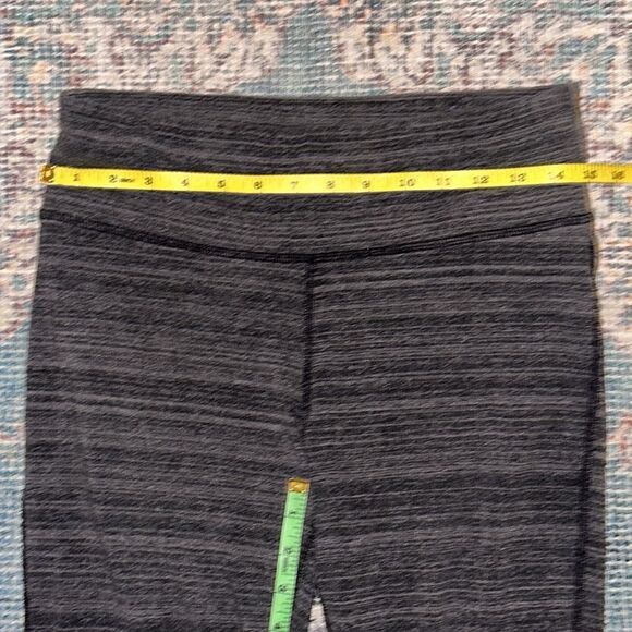 Xersion Fitted Leggings! - Picture 4 of 8